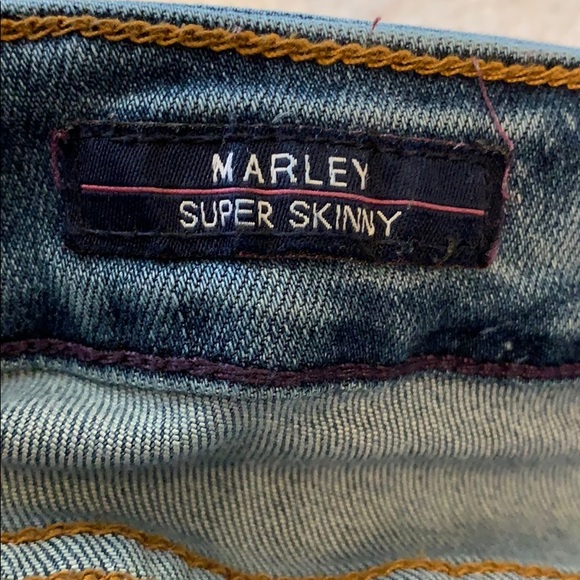 Vigoss Marley Super Skinny Raw Hem Jeans Size 30 - Picture 9 of 12